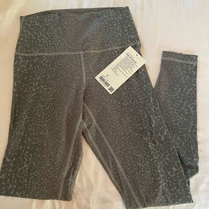 NWT Lululemon align leggings